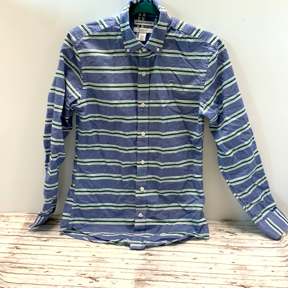 NWOT Amazon Essentials Slim fit long sleeve button down shirt - XS